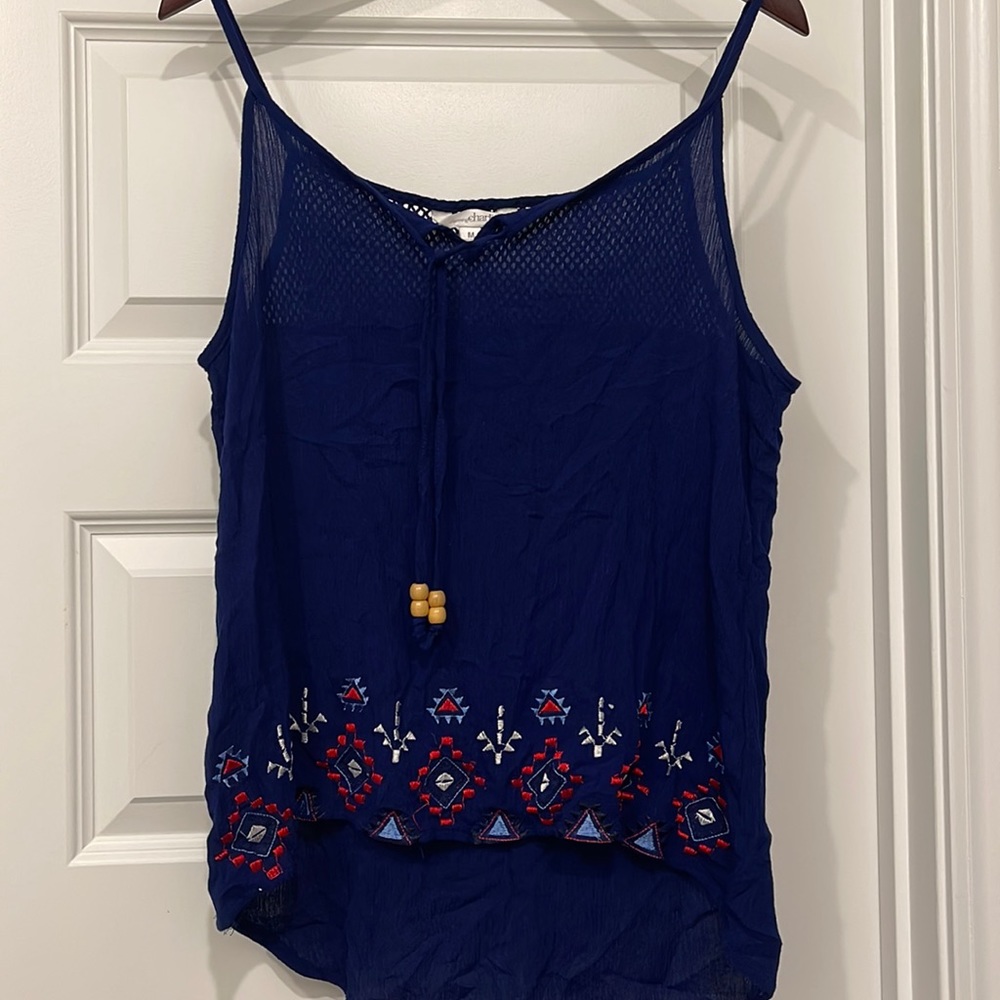 Charming Charlie royal blue geometric red embroidered tank top blouse w tie M